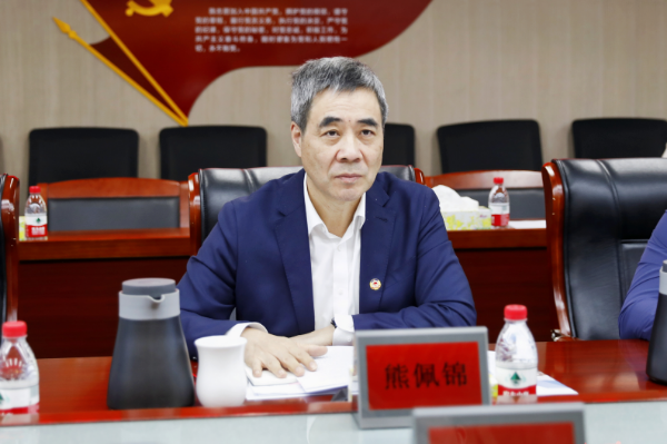 2月24日，佩锦同志率队赴区发改局调研1.jpg