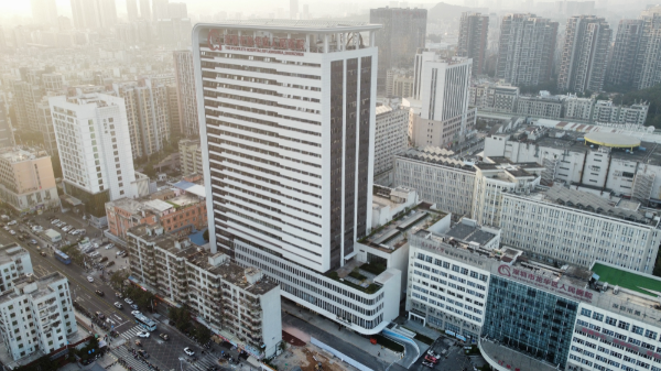 人民医院外科大楼.jpg