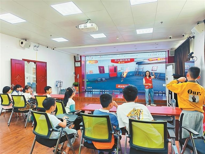 福城街道大水坑社区开展“安全伴我行”儿童议事活动.jpg