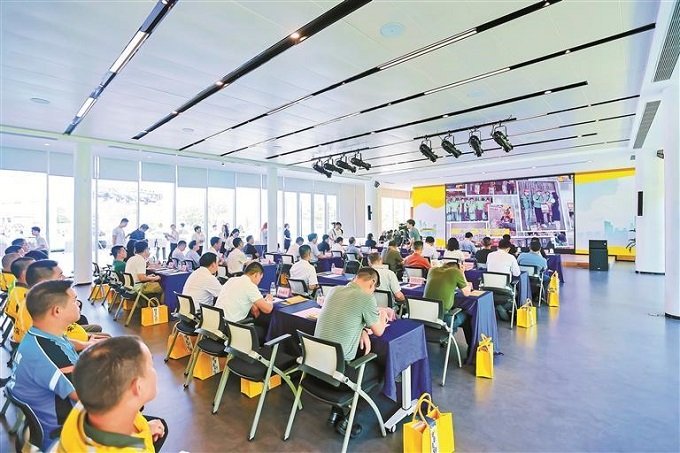开元全力打造全国首个骑手友好生态城区1.jpg