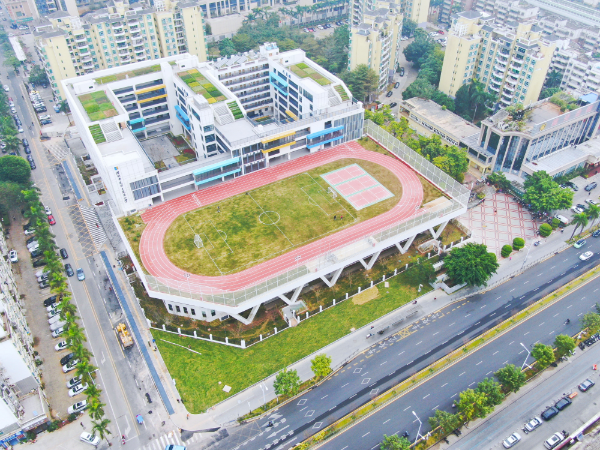 龙为小学.jpg
