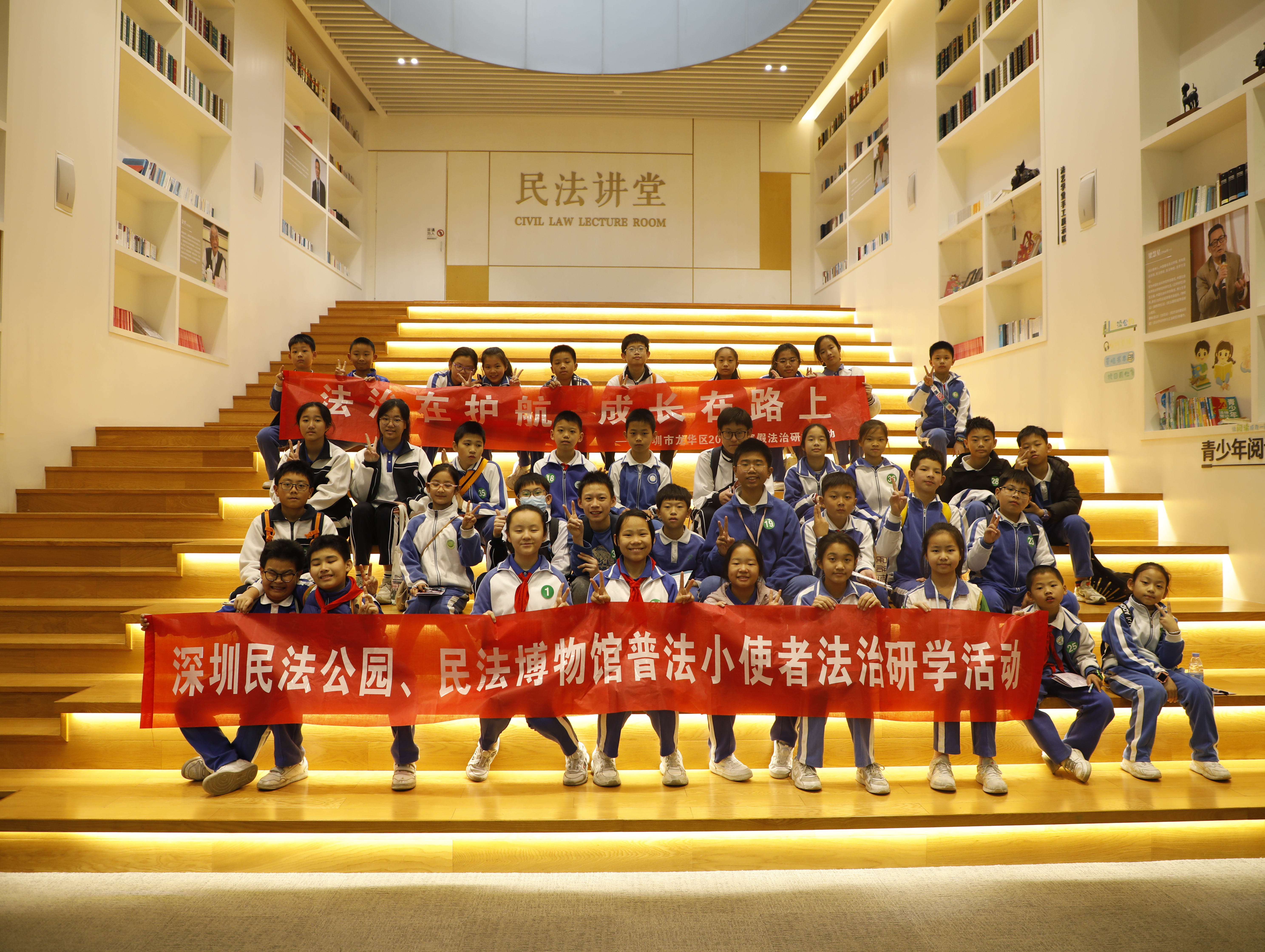 大合照2.JPG