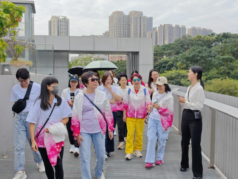 澳门妇女义工团一行参观民法环.png